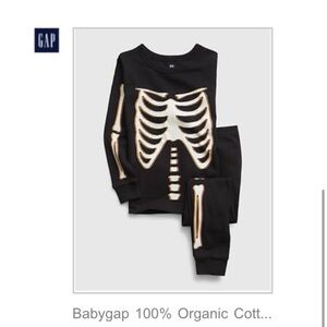Baby gap organic glow in the dark net halloween skeleton pajamas size 2 years